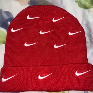 Nike sacai beanie